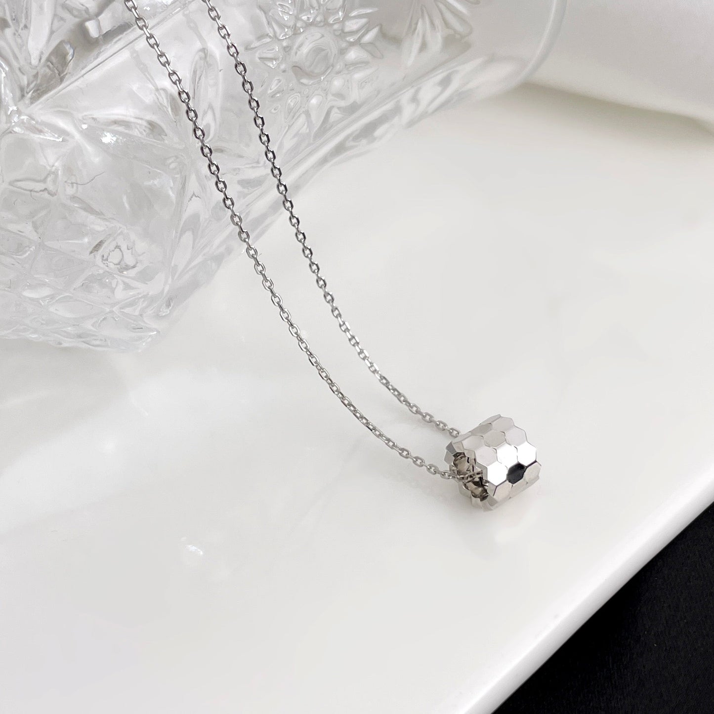 [Okajuri Jewelry]BEE MINI NECKLACE