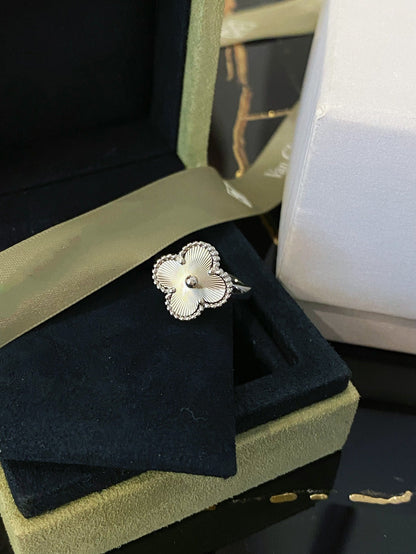 [Okajuri Jewelry]CLOVER SILVER RING