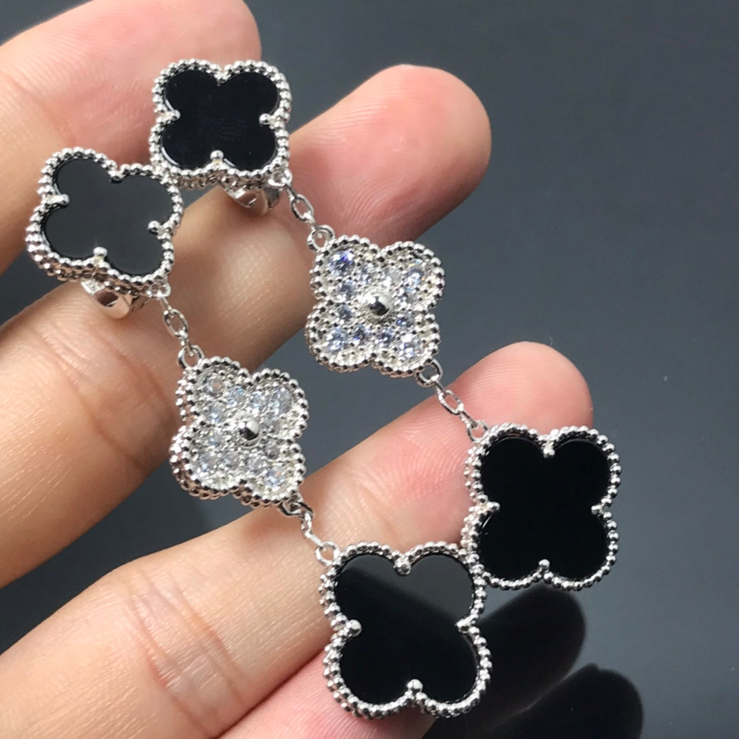 [Okajuri Jewelry]CLOVER 3 MOTIF DIAMOND ONYX SILVER EARRINGS