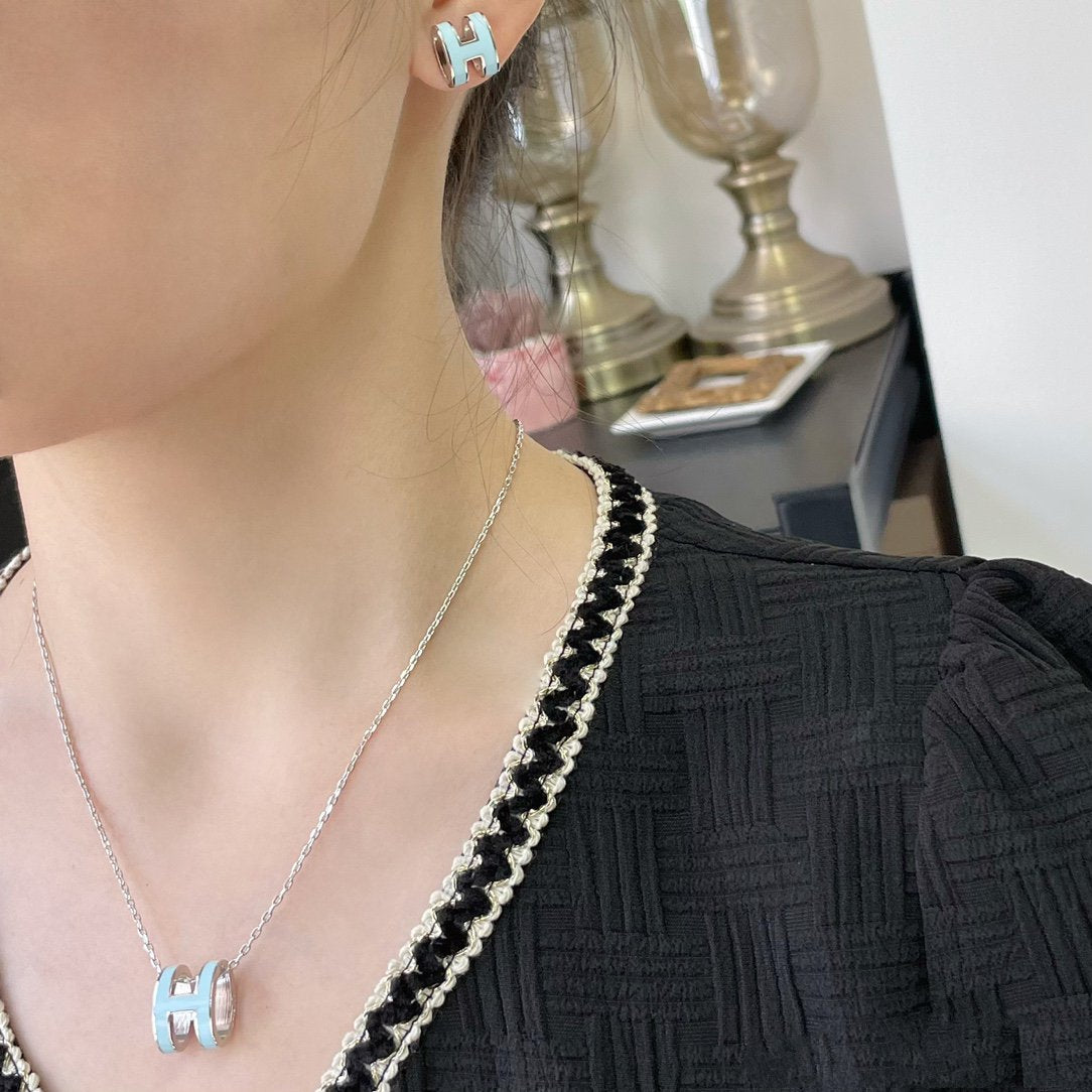 [Okajuri Jewelry]POP H SKY BLUE NECKLACE