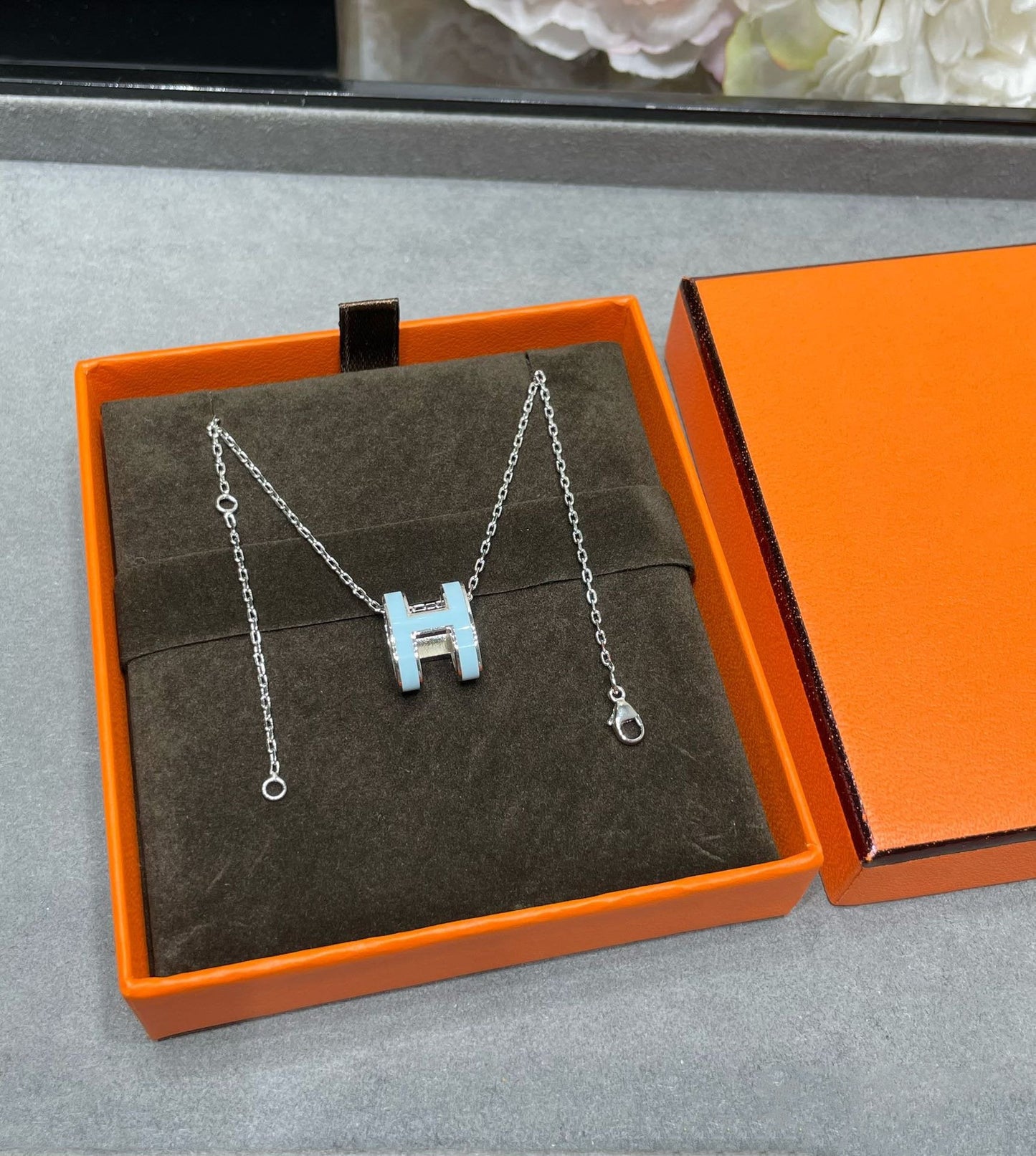 [Okajuri Jewelry]POP H SKY BLUE NECKLACE