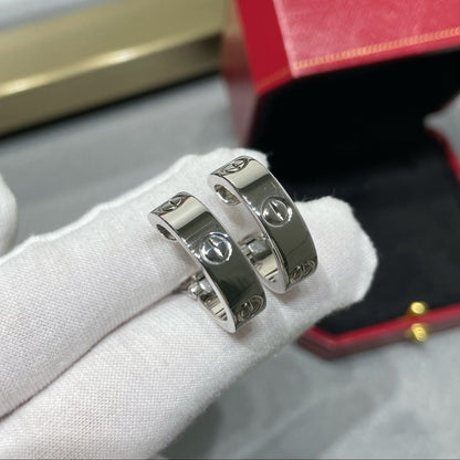 [Okajuri Jewelry] LOVE 5.5MM EARRINGS