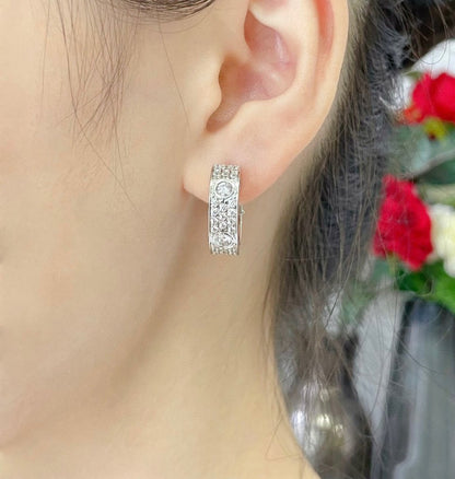 [Okajuri Jewelry]LOVE 5.5MM DIAMOND PAVED EARRINGS
