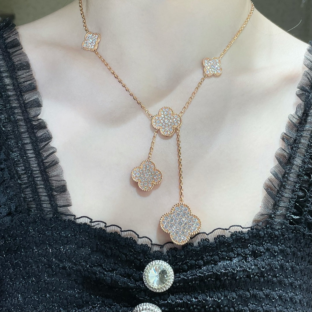[Okajuri Jewelry]CLOVER 6 MOTIF DIAMOND PAVED NECKLACE