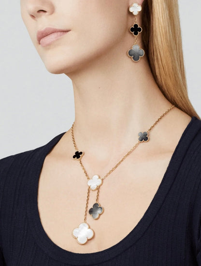 [Okajuri Jewelry]CLOVER 3 MOTIF MOP ONYX DARK MOP PINK GOLD EARRINGS