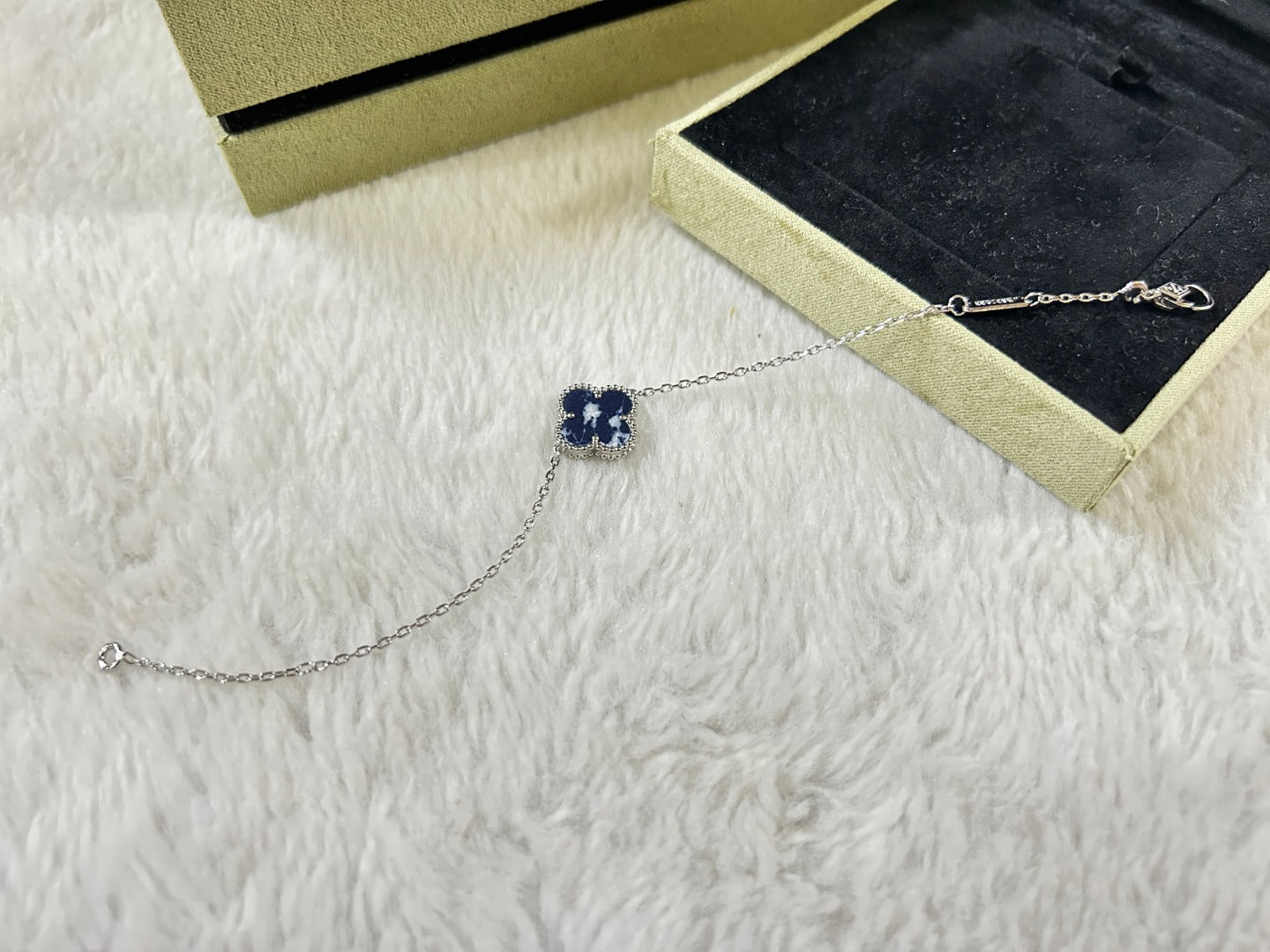 [Okajuri Jewelry]CLOVER 1 MOTIF PIETERSITE BRACELET