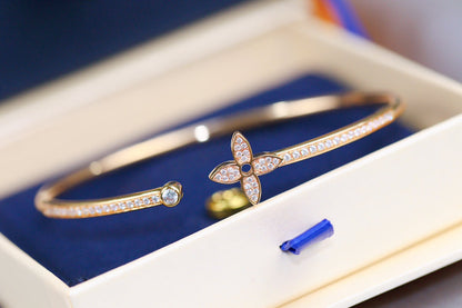 [Okajuri Jewelry]IDYLLE PINK GOLD OPEN BRACELET DIAMOND PAVED