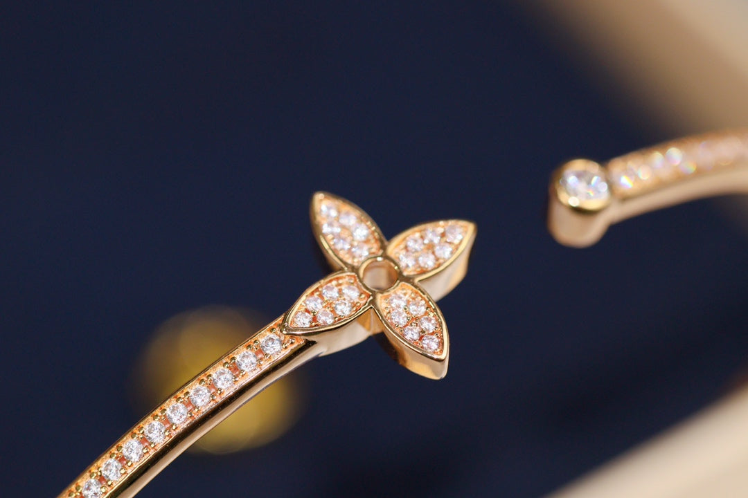 [Okajuri Jewelry]IDYLLE PINK GOLD OPEN BRACELET DIAMOND PAVED