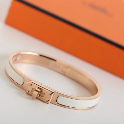 [Okajuri Jewelry]HM KELLY WHITE BRACELET