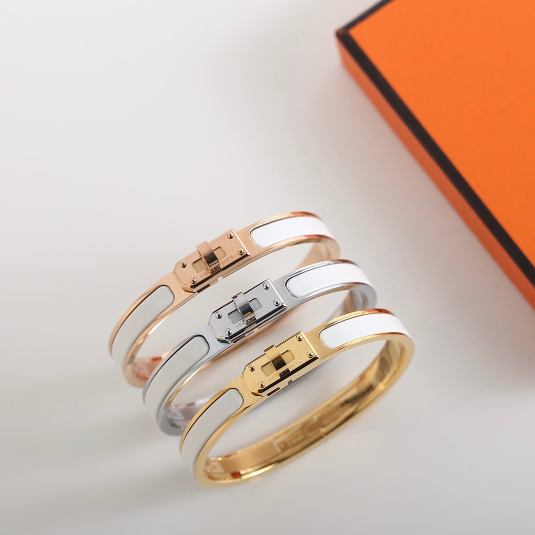 [Okajuri Jewelry]HM KELLY WHITE BRACELET