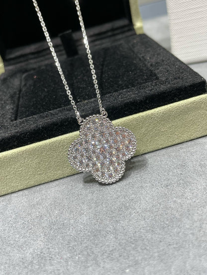 [Okajuri Jewelry]CLOVER 25MM LARGE PENDANT DIAMOND PAVED SILVER NECKLACE