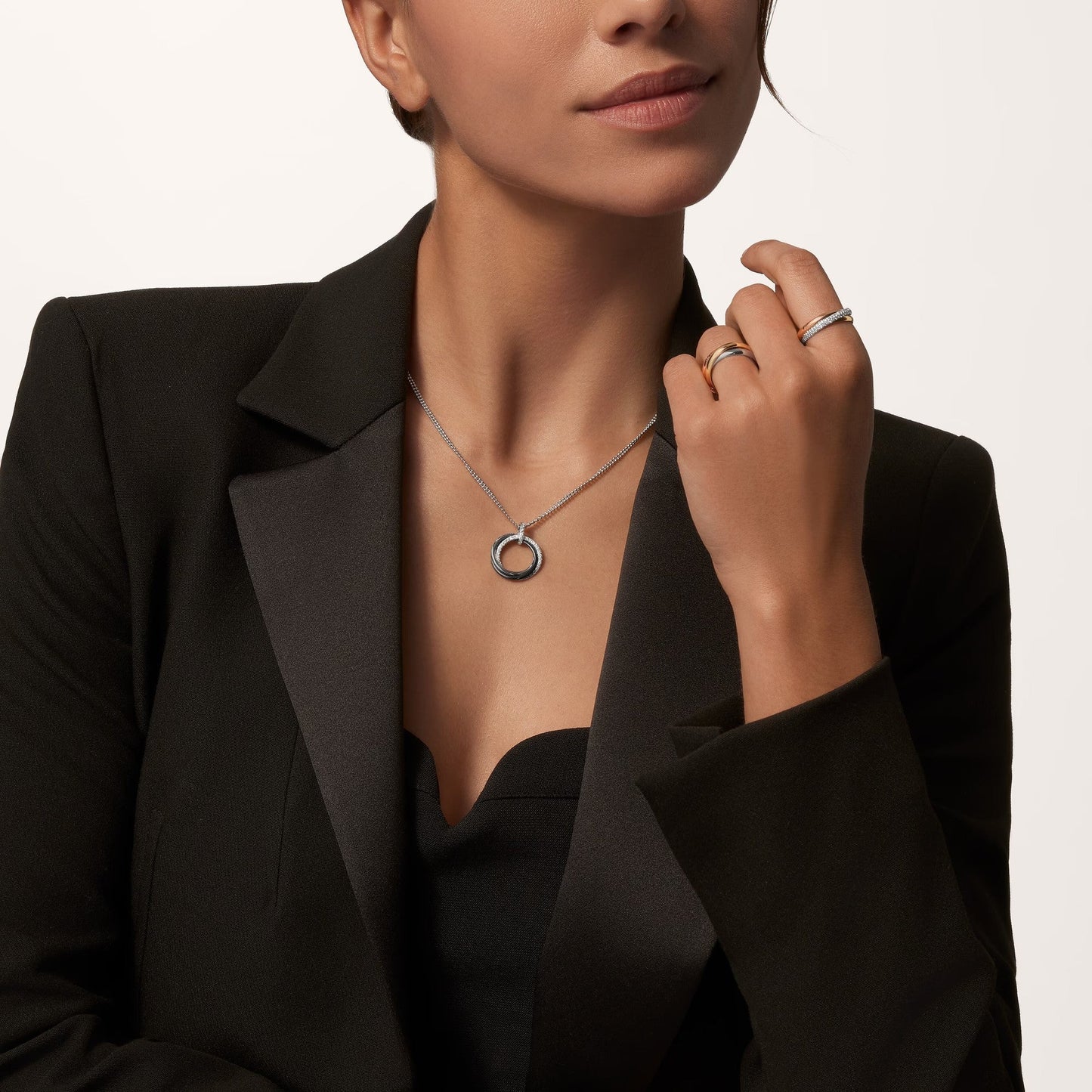 [Okajuri Jewelry] TRINITY CERAMIC NECKLACE
