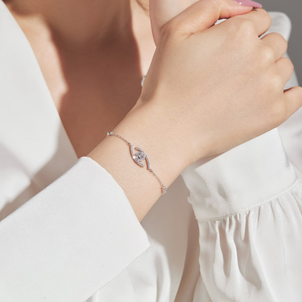 [Okajuri Jewelry]Lucky Eye Pave-Set Diamond Bracelet