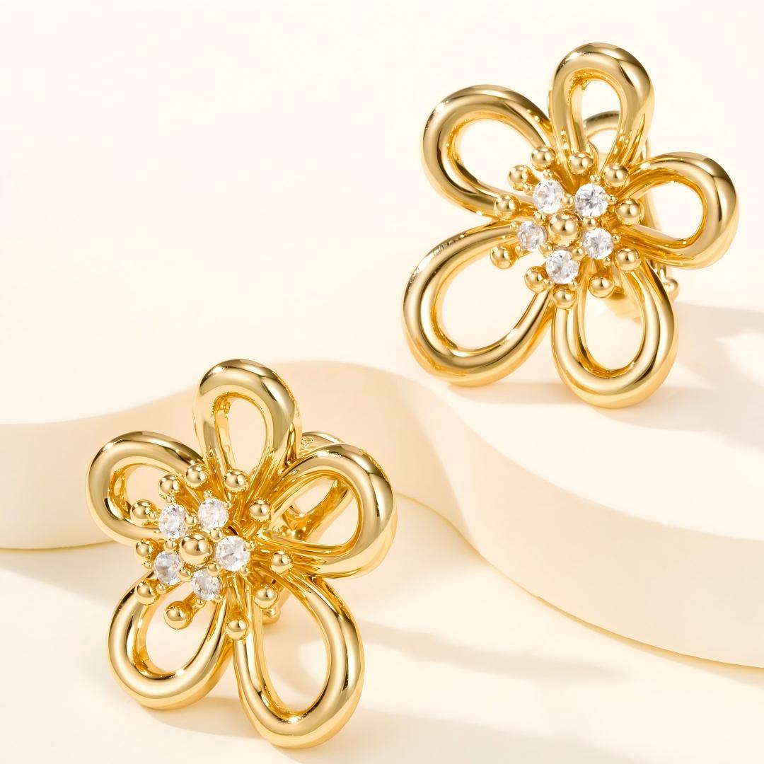 [Okajuri Jewelry] FLOWERLACE EARRING 5 DIAMONDS