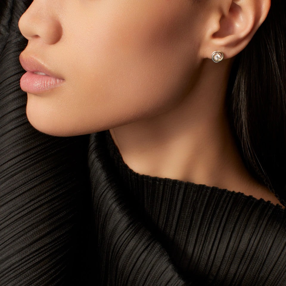 [Okajuri Jewelry] TRINITY STUD DIAMOND EARRINGS