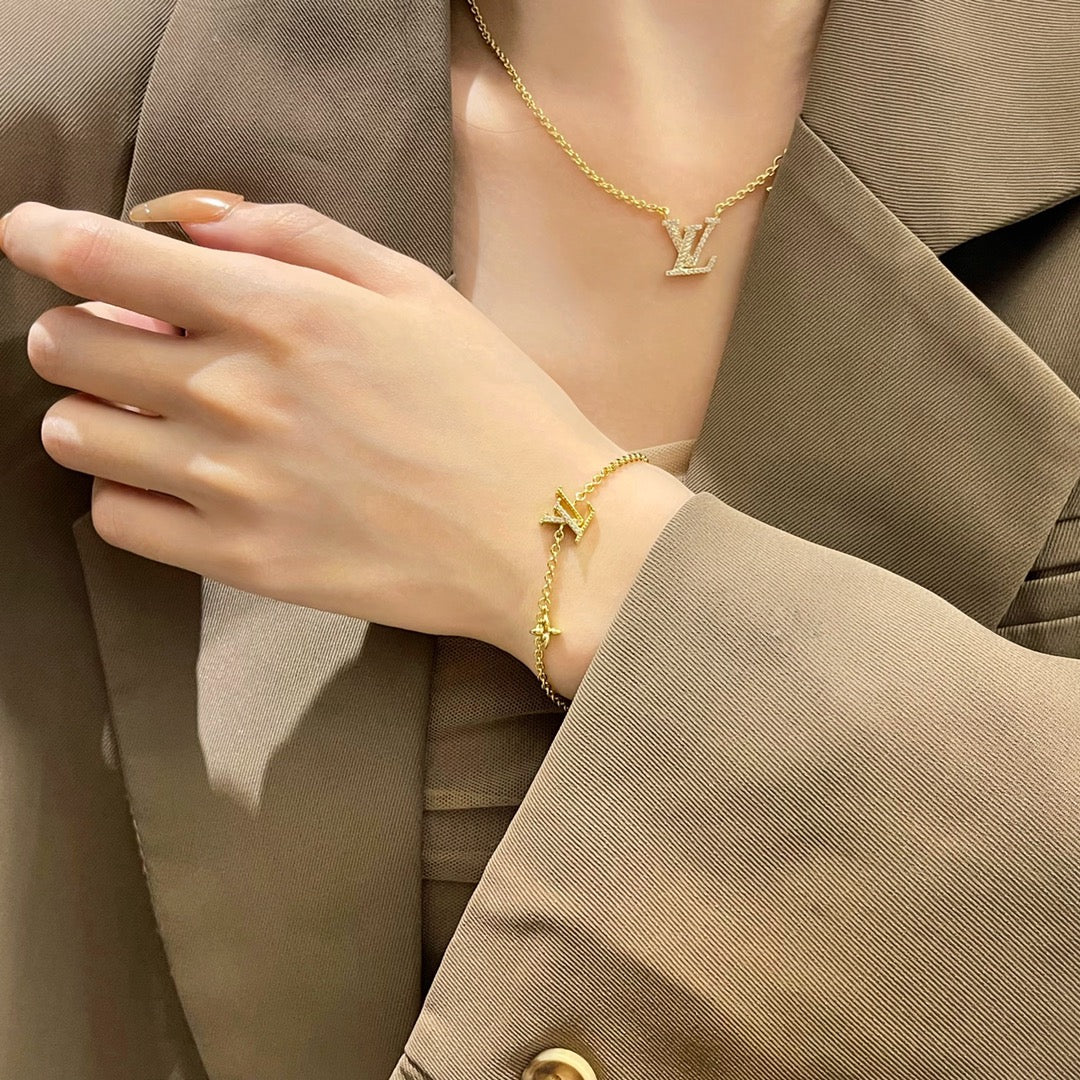 [Okajuri Jewelry]LOGO STAR MOTIF GOLD BRACELET