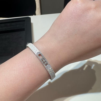 [Okajuri Jewelry]Move Noa Ciselé half pavé bangle