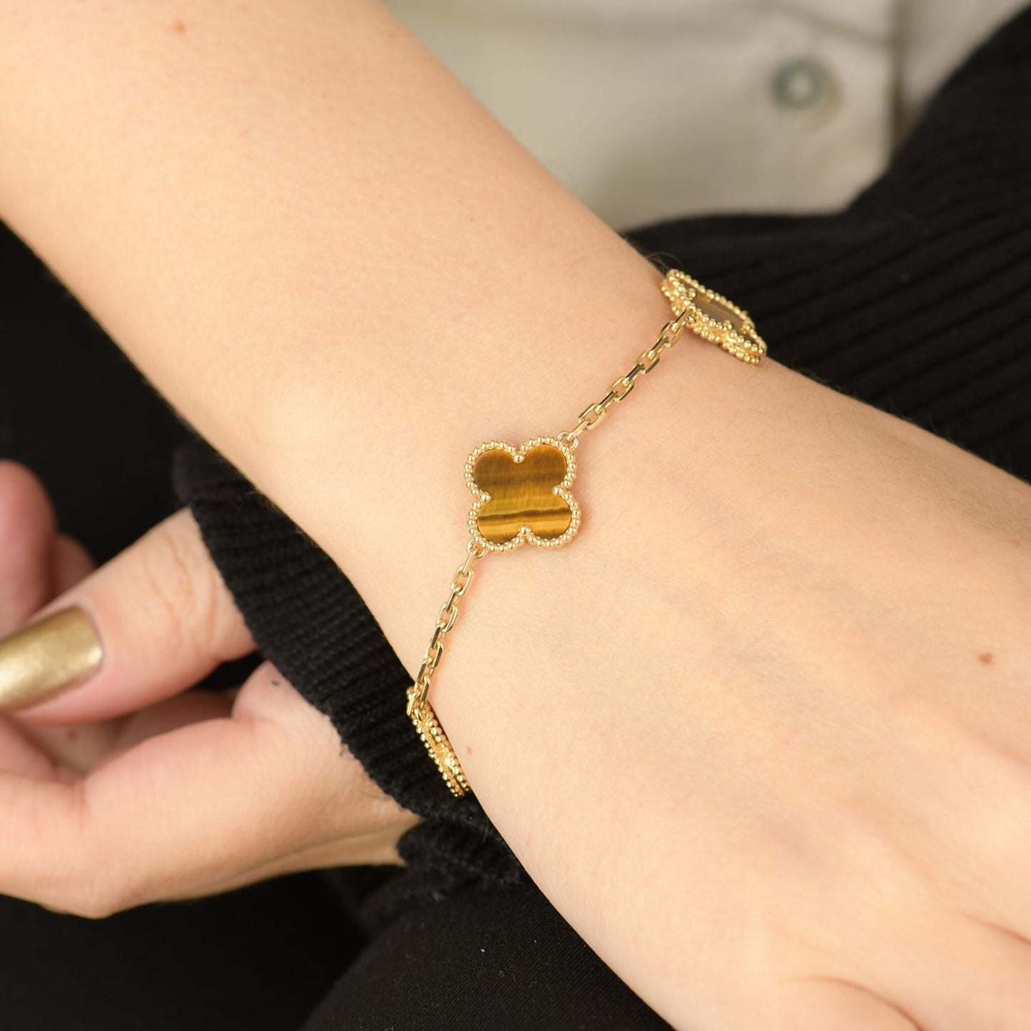 [Okajuri Jewelry]CLOVER  5 MOTIFS TIGER EYE BRACELET