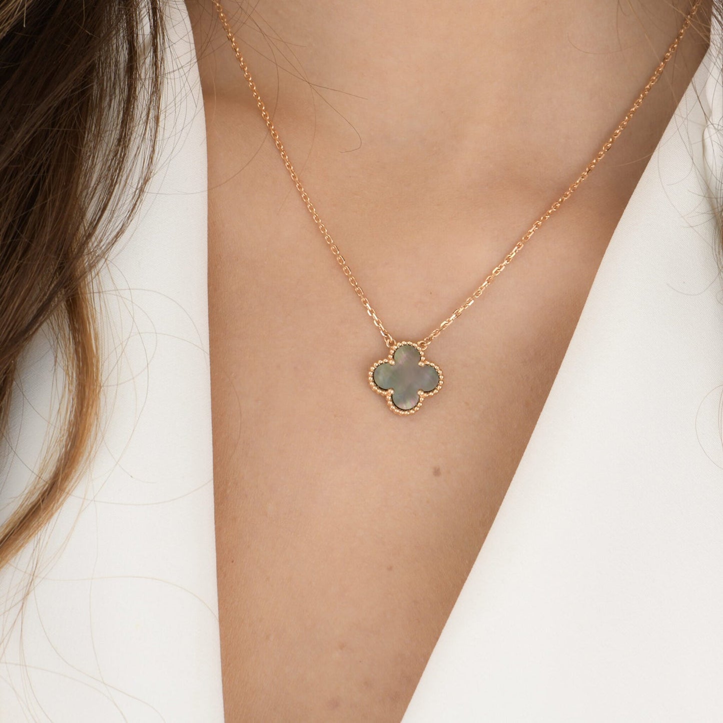 [Okajuri Jewelry]CLOVER 15MM  GRAY MOTHER OF PEARL NECKLACE