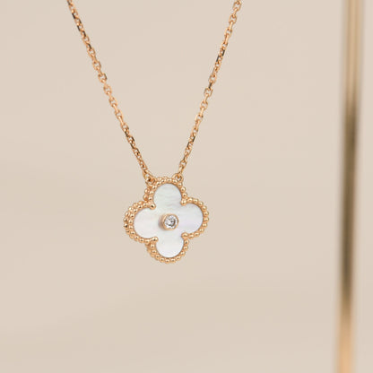 [Okajuri Jewelry]CLOVER 15MM DIAMOND WHITE FRITILLARIA NECKLACE