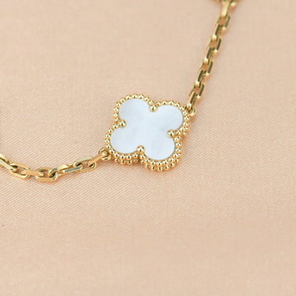 [Okajuri Jewelry]CLOVER WHITE PEARL MOP 5 MOTIF BRACELET COLLECTION