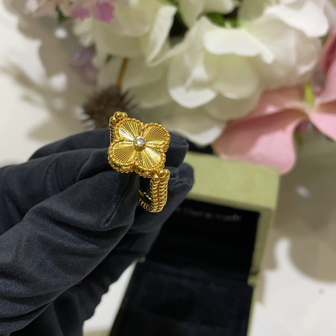 [Okajuri Jewelry] CLOVER RIVERSIBLE RING GOLD COLLECTION