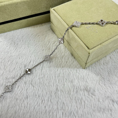 [Okajuri Jewelry]CLOVER 6 MOTIF DIAMOND LASER BRACELET