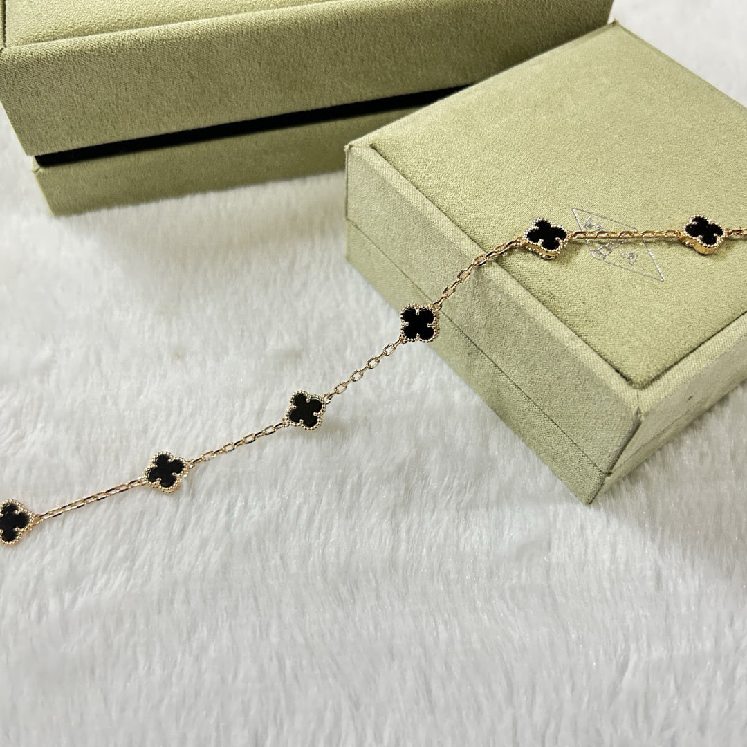 [Okajuri Jewelry]CLOVER 6 MOTIF  ONYXS BRACELET