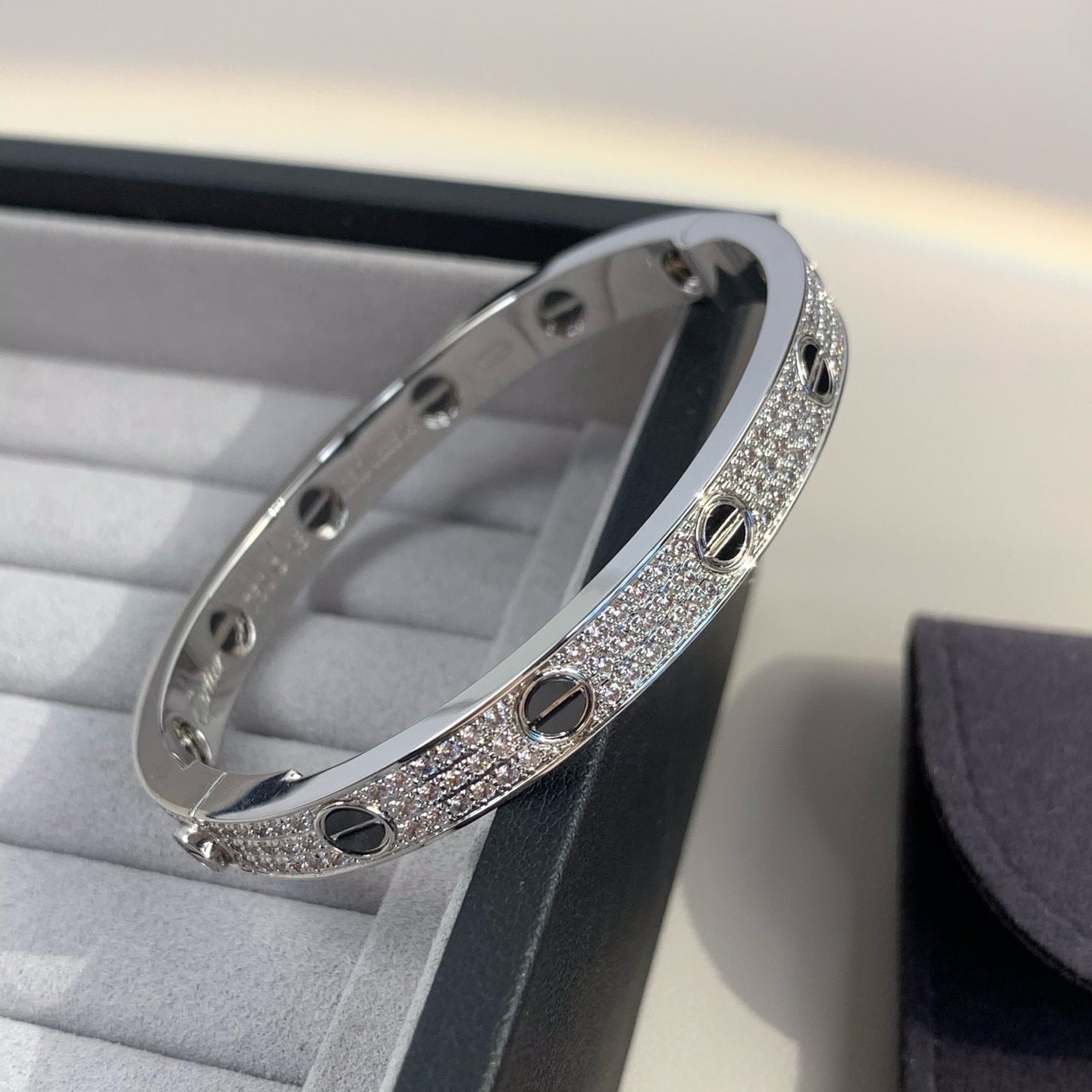 [Okajuri Jewelry]LOVE BRACELET 6.1MM DIAMOND-PAVED CERAMIC