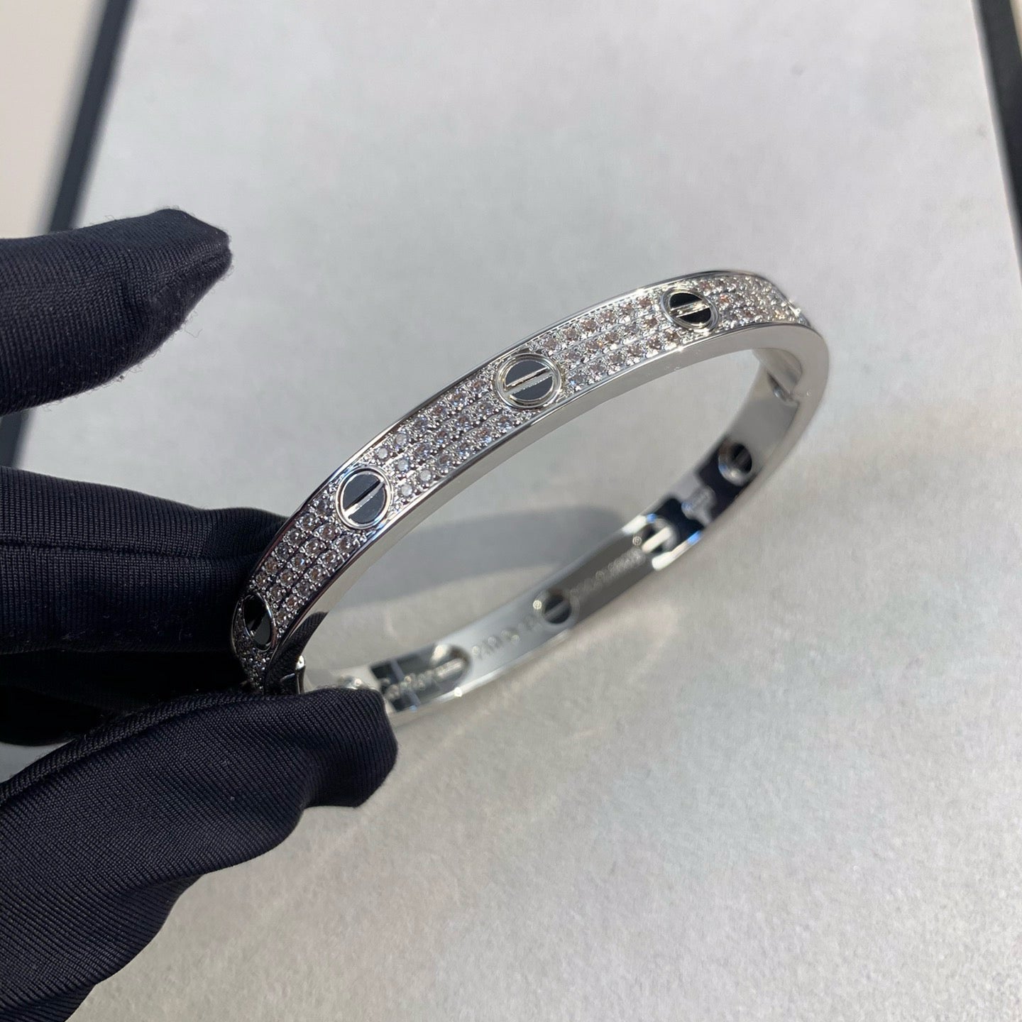 [Okajuri Jewelry] LOVE BRACELET 6.1MM DIAMOND-PAVED CERAMIC