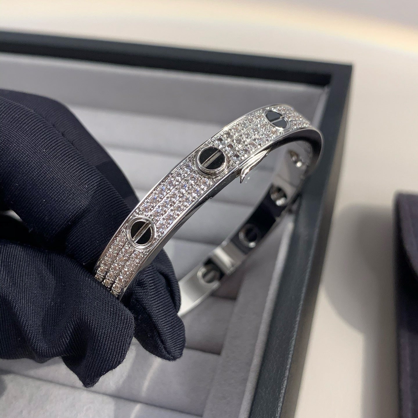 [Okajuri Jewelry]LOVE BRACELET 6.1MM DIAMOND-PAVED CERAMIC