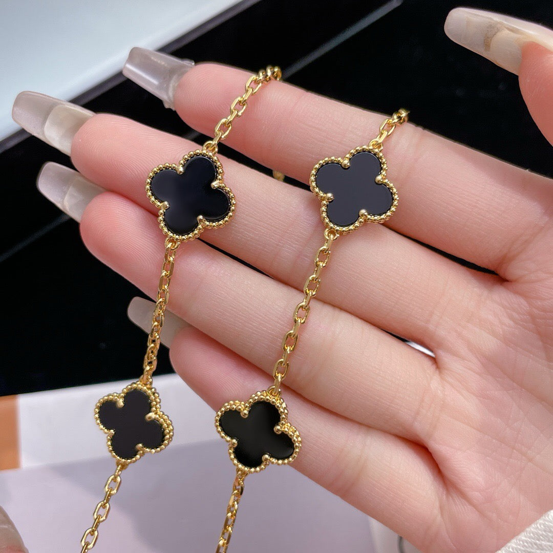 [Okajuri Jewelry]CLOVER 10 MOTIFS ONYX NECKLACE