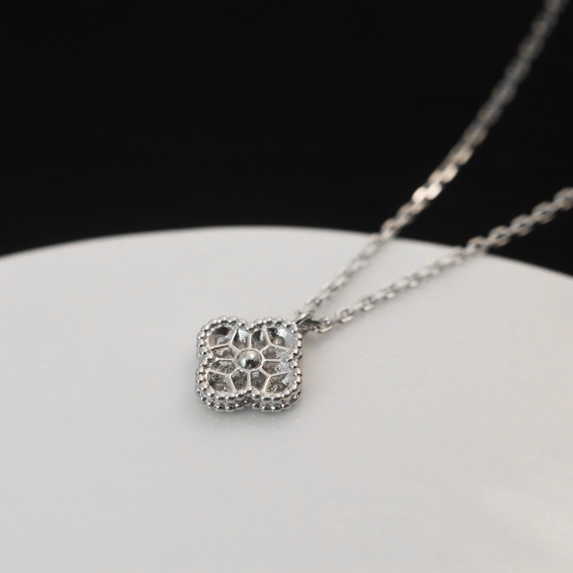 [Okajuri Jewelry]CLOVER MINI 9.5MM PENDANT DIAMOND NECKLACE