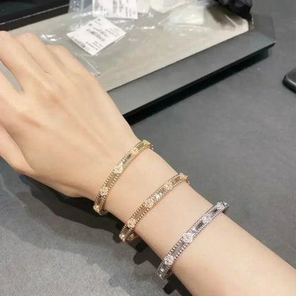 [Okajuri Jewelry]CLOVER BRACELET 4MM DIAMONDS