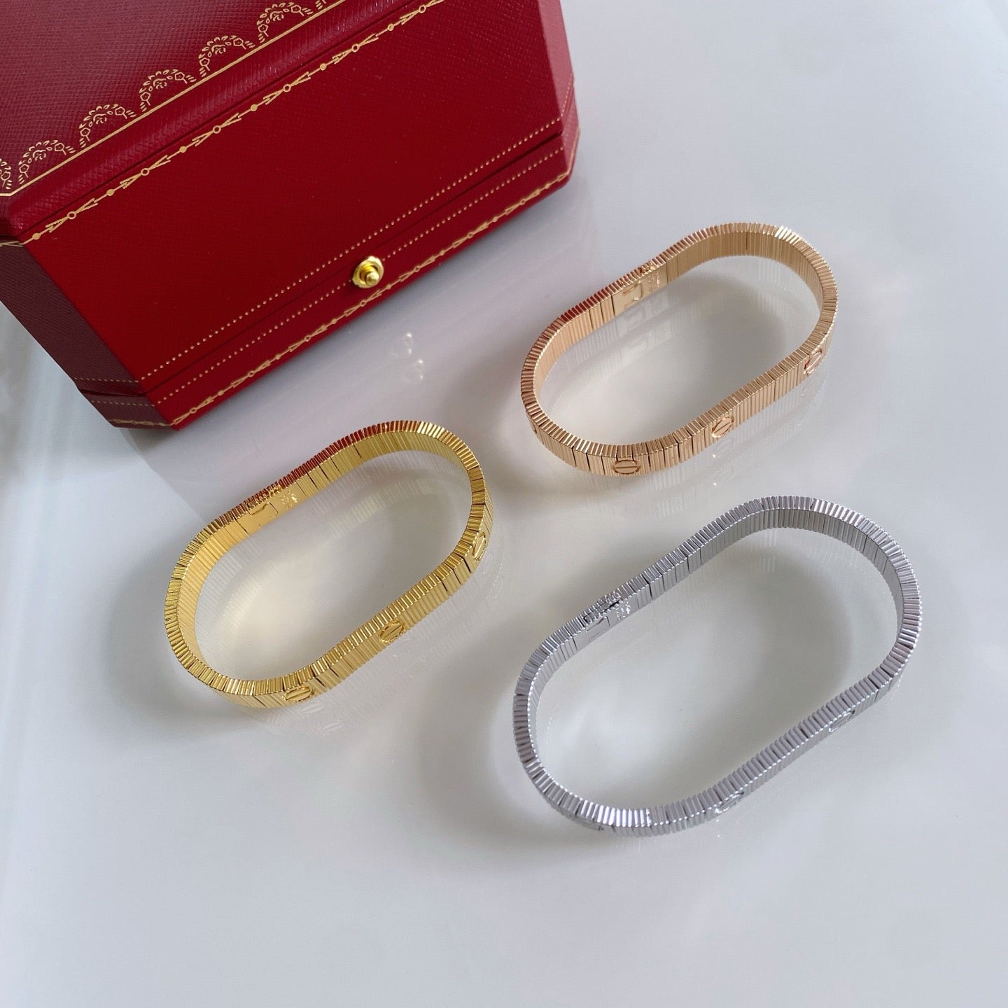 [Okajuri Jewelry] LOVE UNLIMITED BRACELET