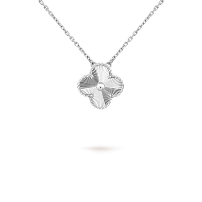[Okajuri Jewelry]CLOVER 15MM LASER NECKLACE SILVER