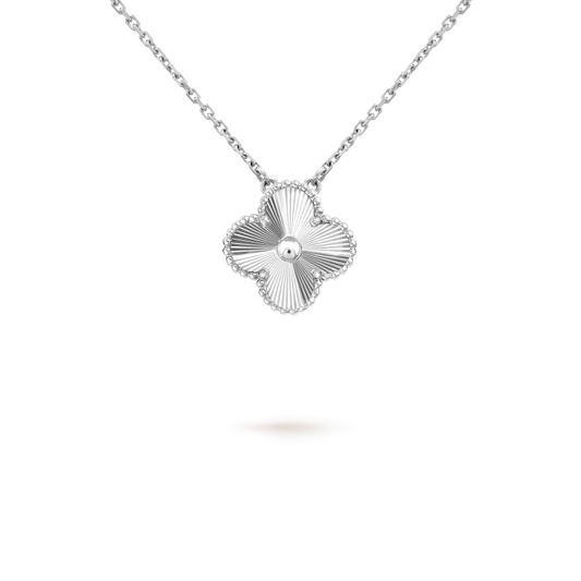 [Okajuri Jewelry]CLOVER 15MM LASER NECKLACE SILVER