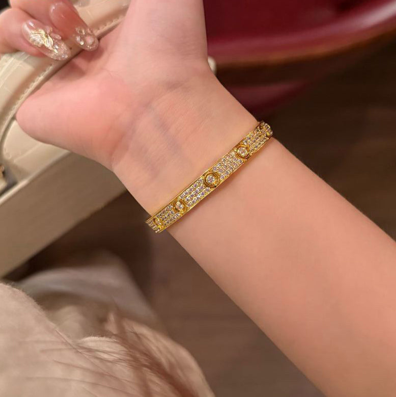 [Okajuri Jewelry] LOVE BRACELET 6.1MM DIAMOND-PAVED 10 BIG DIAMONDS