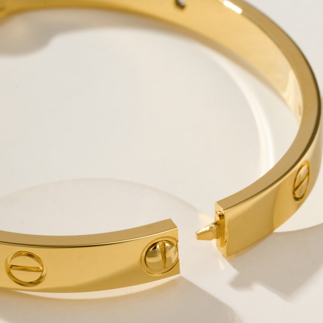 [Okajuri Jewelry] LOVE BRACELET 6.1MM 4 DIAMONDS