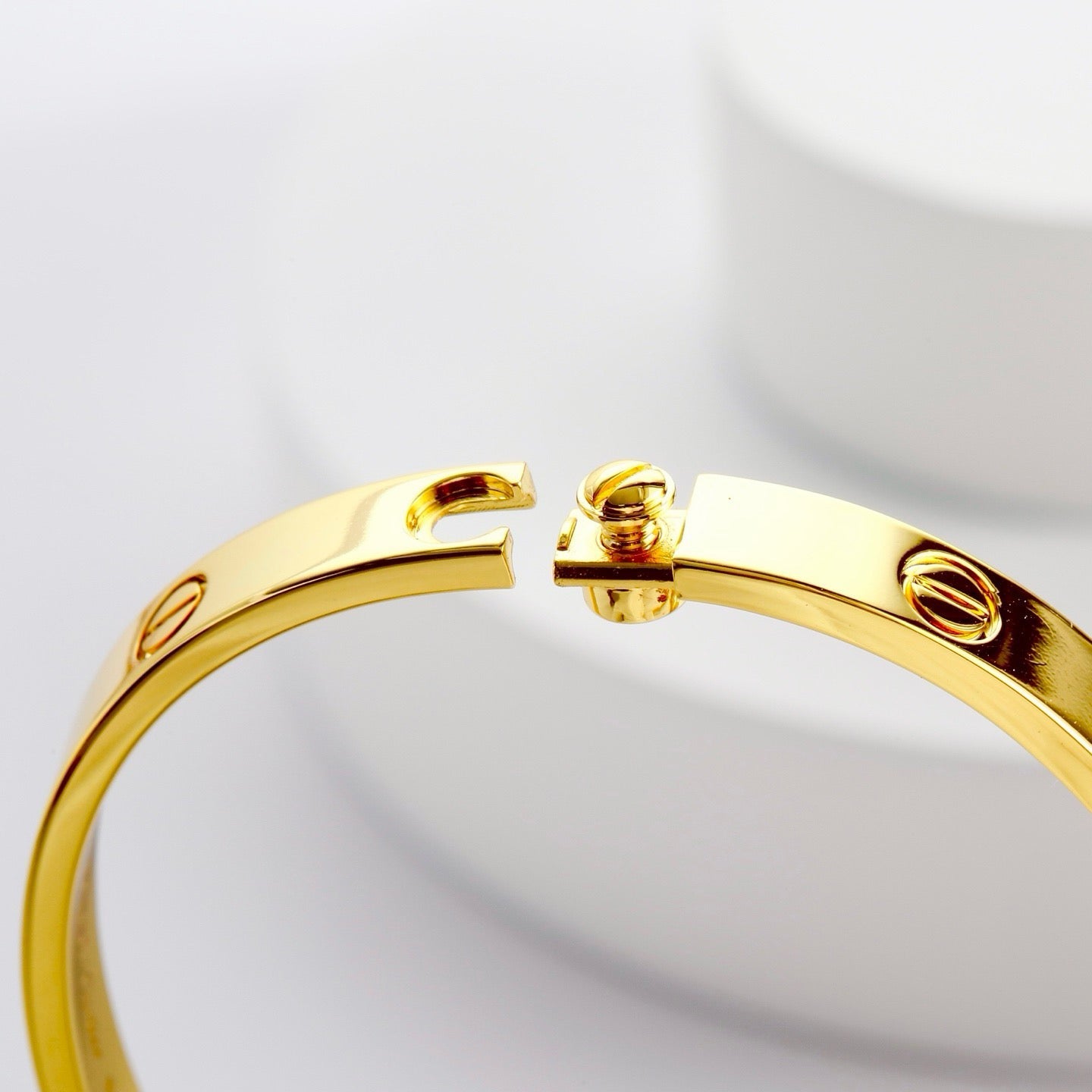 [Okajuri Jewelry] LOVE BRACELET 6.1MM NO DIAMONDS