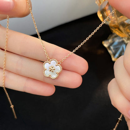 [Okajuri Jewelry]LUCKY  WHITE MOP  PLUM BLOSSOM NECKLACE