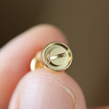 [Okajuri Jewelry] LOVE EARRINGS 7.2MM