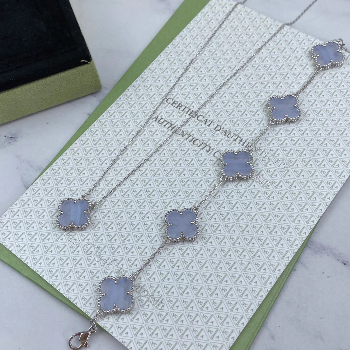 [Okajuri Jewelry] CLOVER 5 MOTIF PURPLE CHALCEDONY BRACELET COLLECTION