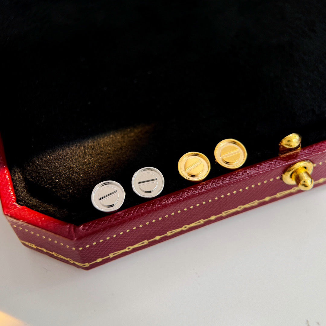 [Okajuri Jewelry] LOVE EARRINGS 7.2MM
