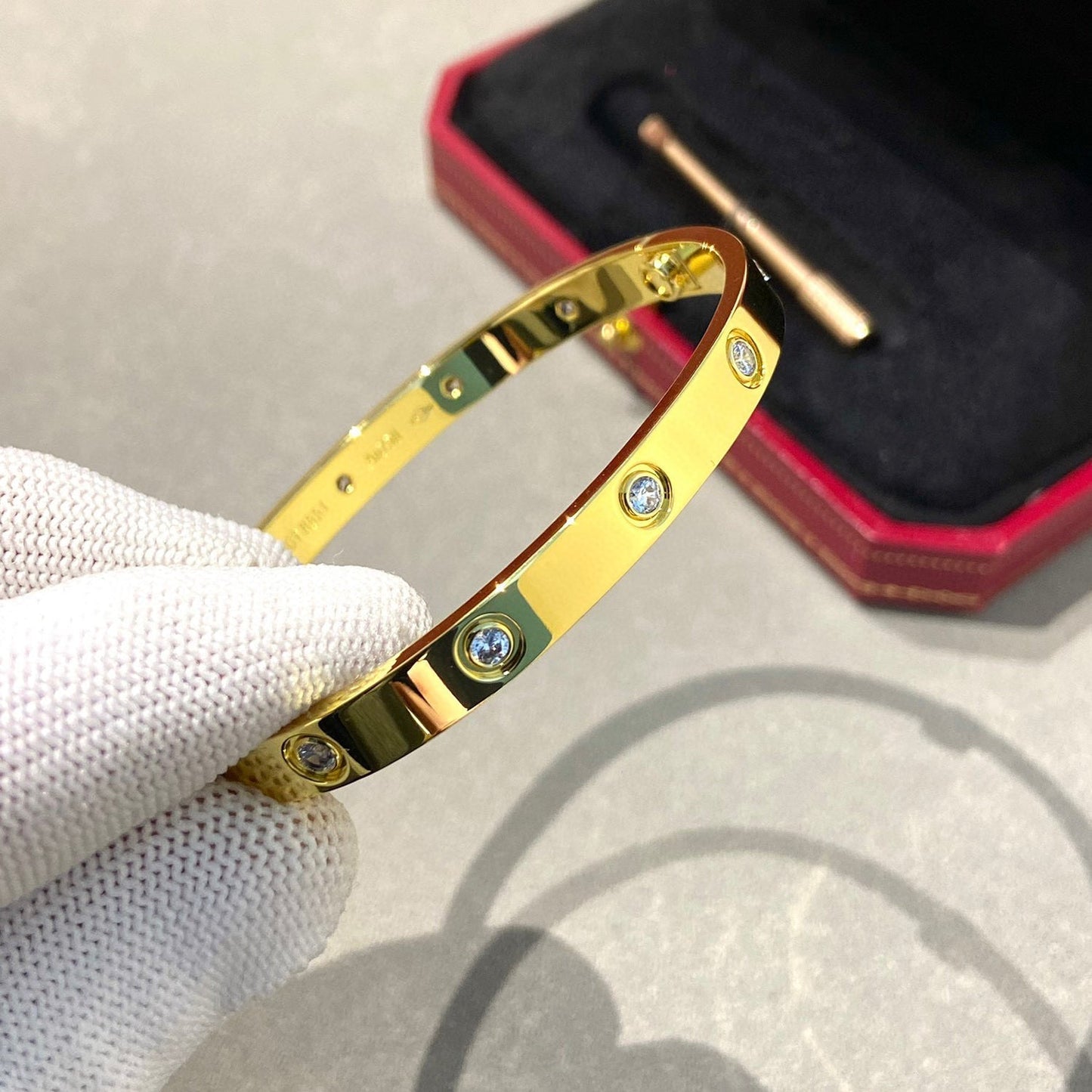 [Okajuri Jewelry] LOVE BRACELET 6.1MM 10 DIAMONDS