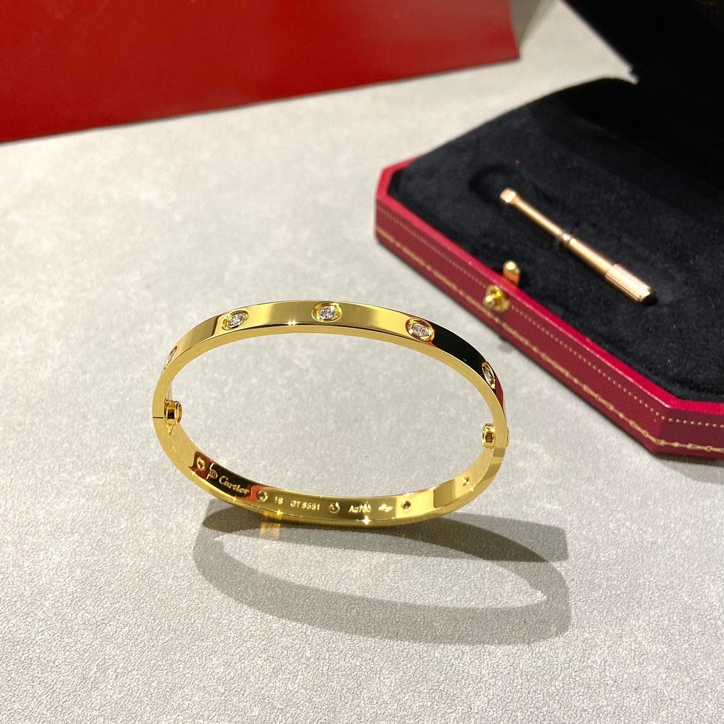 [Okajuri Jewelry] LOVE BRACELET 6.1MM 10 DIAMONDS