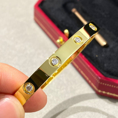 [Okajuri Jewelry] LOVE BRACELET 6.1MM 10 DIAMONDS