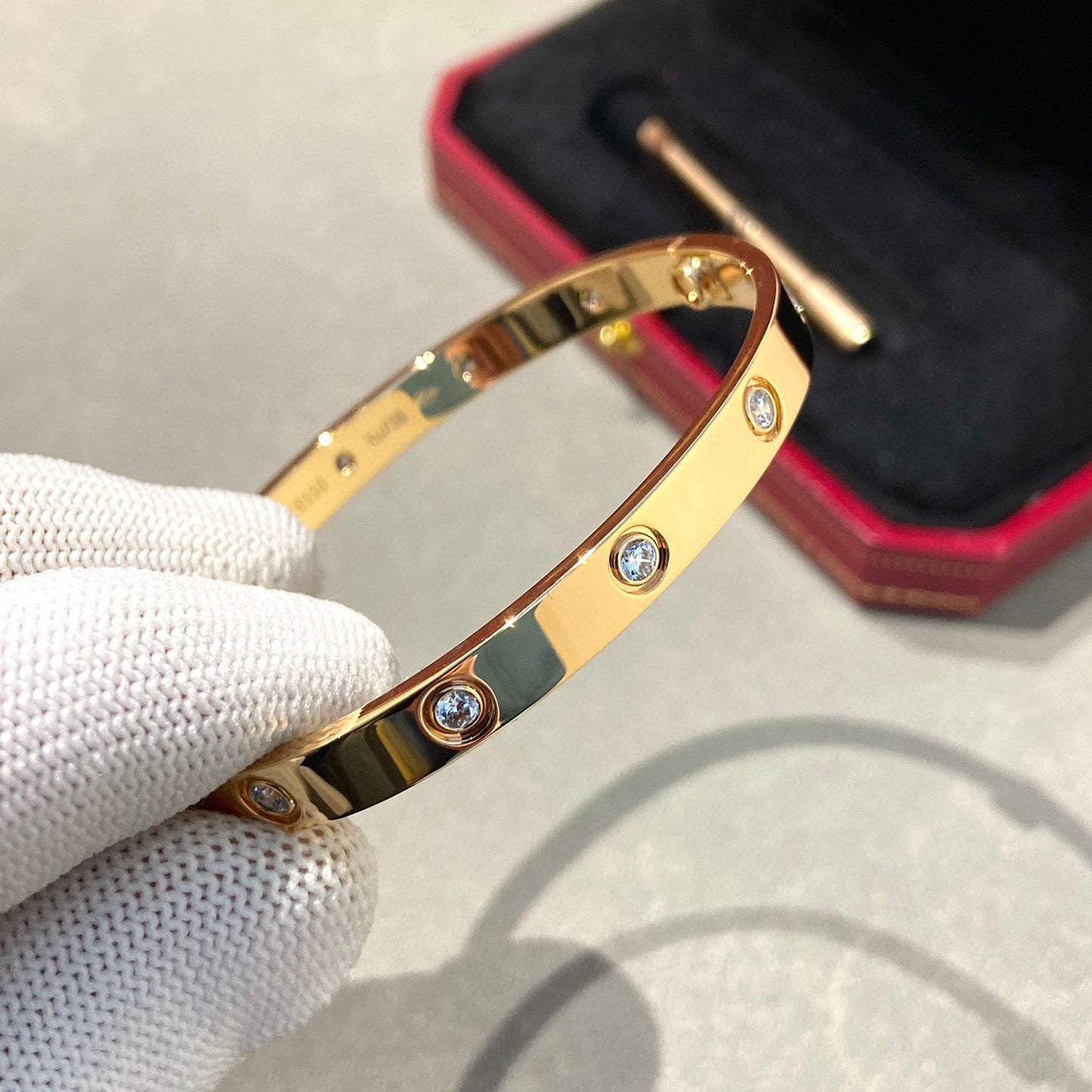 [Okajuri Jewelry] LOVE BRACELET 6.1MM 10 DIAMONDS