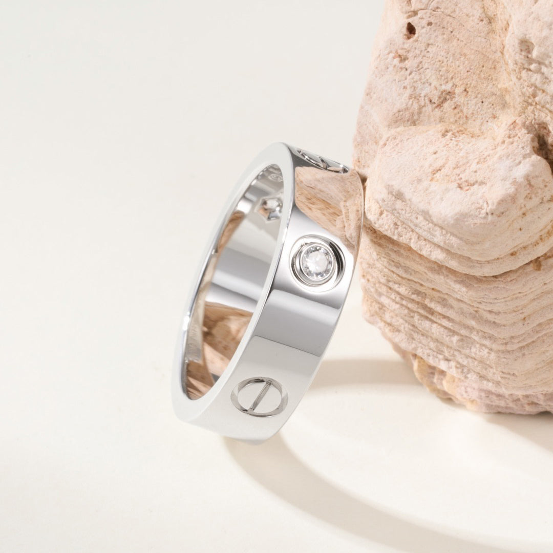 [Okajuri Jewelry] LOVE 4MM 1 DIAMOND RING