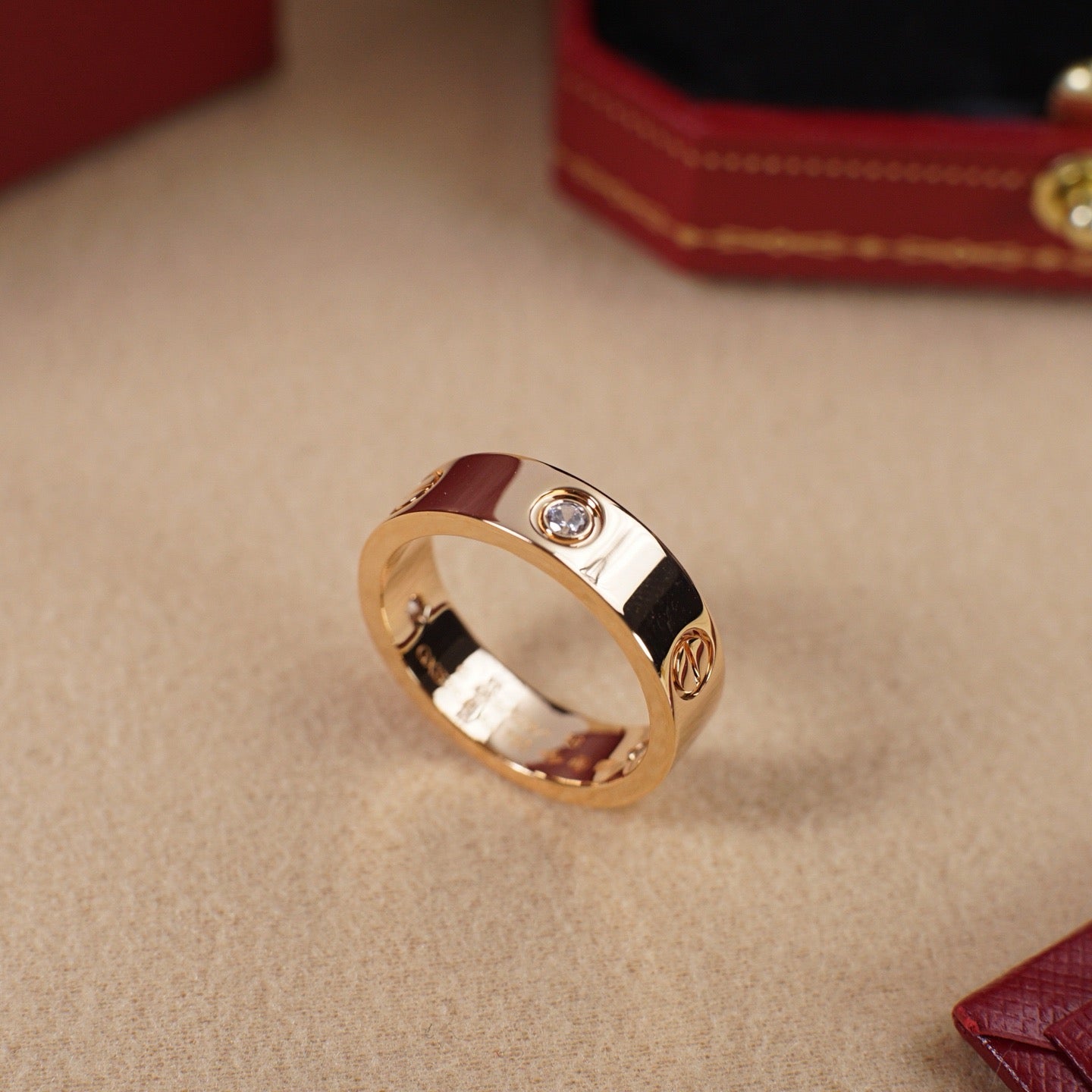 [Okajuri Jewelry] LOVE 5.5MM 3 DIAMOND RING